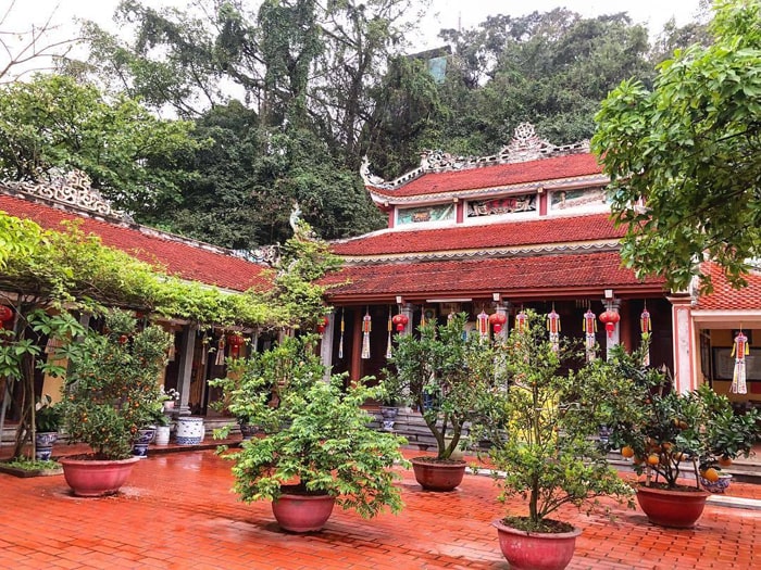 chùa non nước